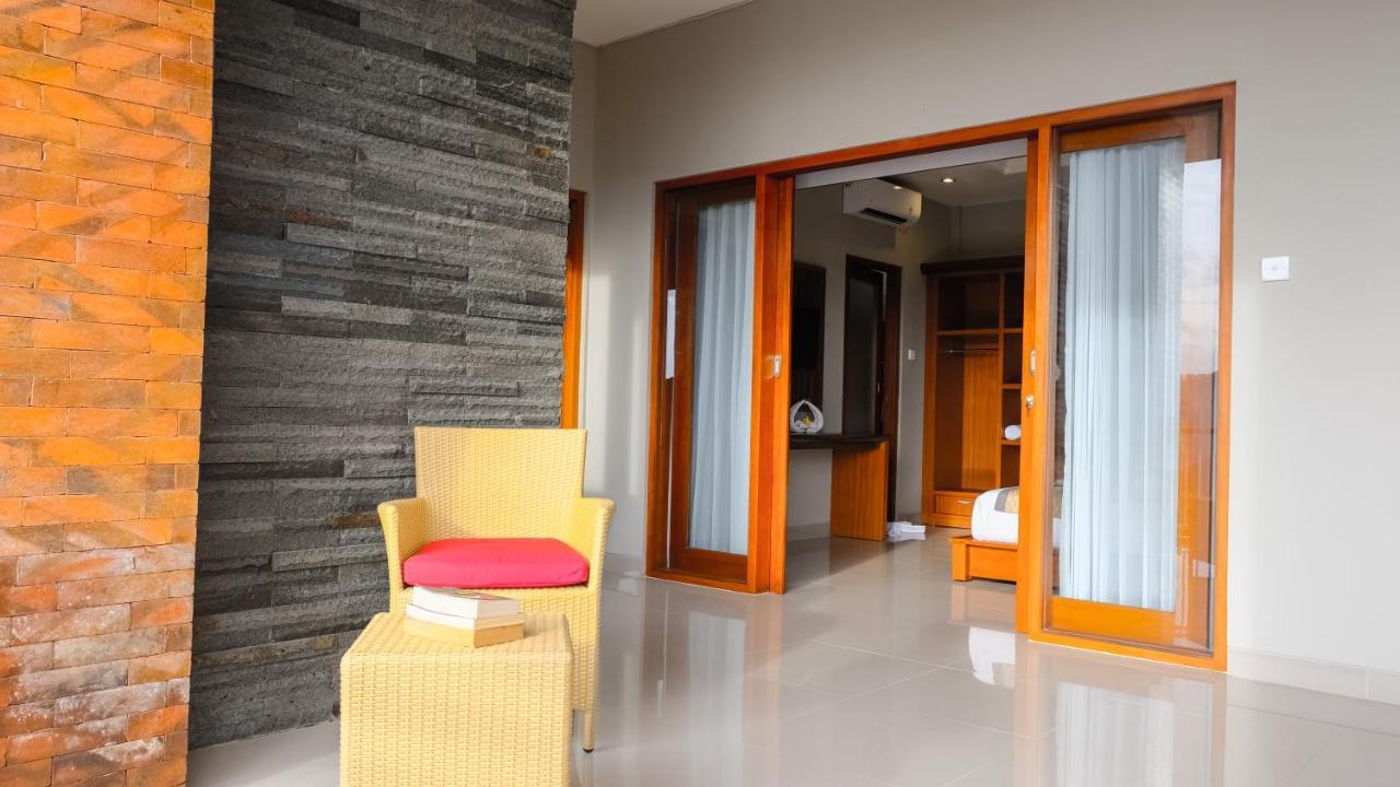 Kubu De Uma Hotel Seminyak  Exterior photo